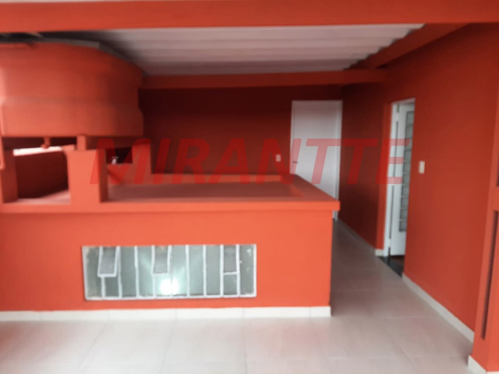 Comercial de 250m² em Casa Verde