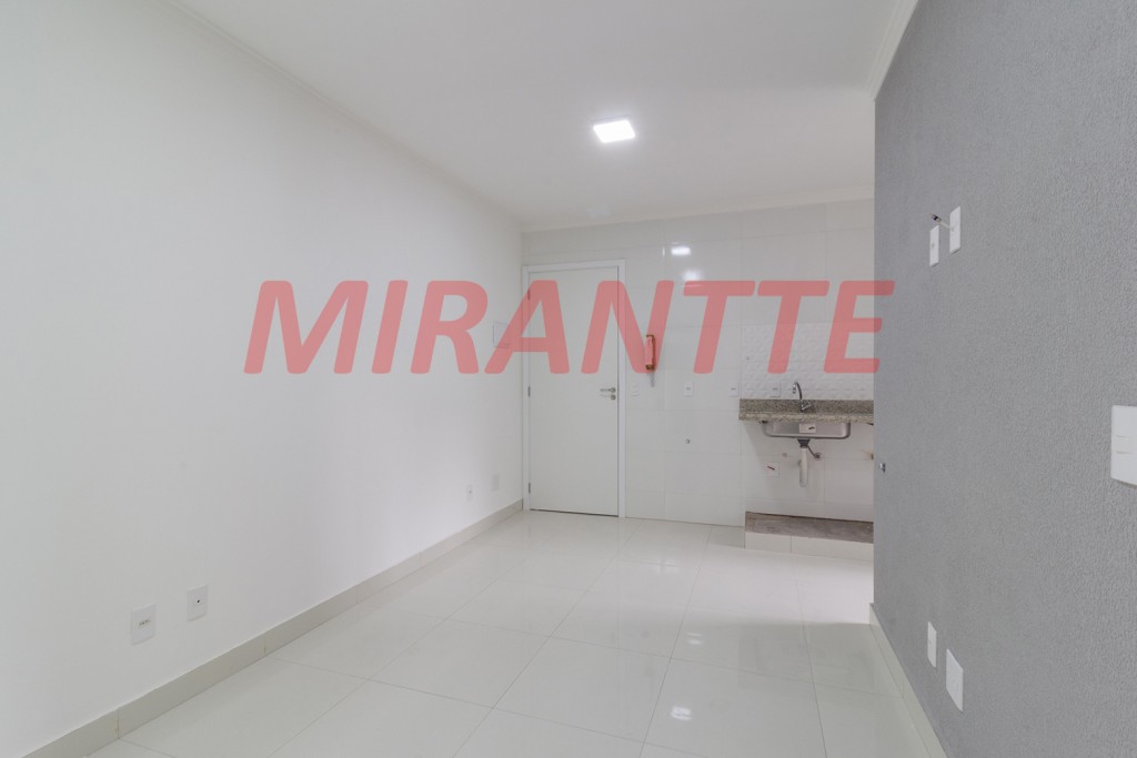 Apartamento de 37m² com 2 quartos em Santana