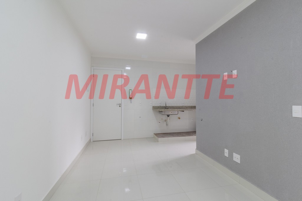 Apartamento de 37m² com 2 quartos em Santana