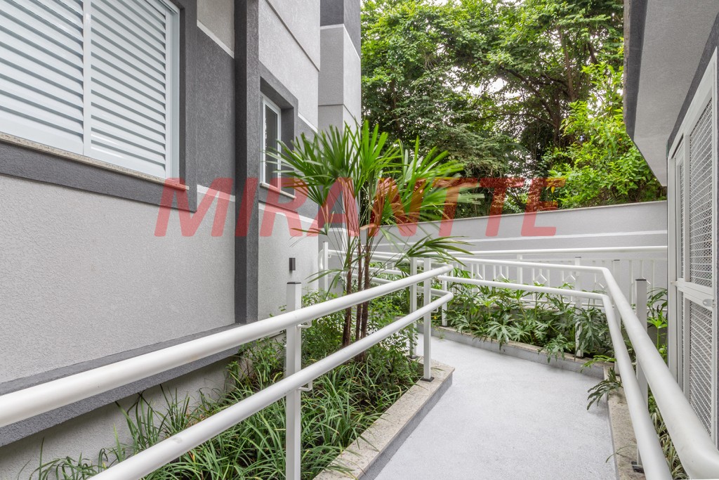 Apartamento de 37m² com 2 quartos em Santana