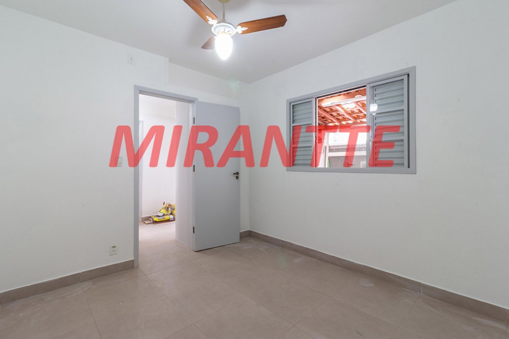 Sobrado de 160m² com 3 quartos em Vila Ester