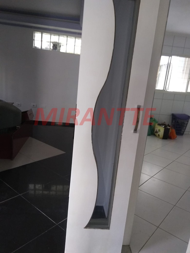 Sobrado de 240m² com 6 quartos em Parque Mandaqui