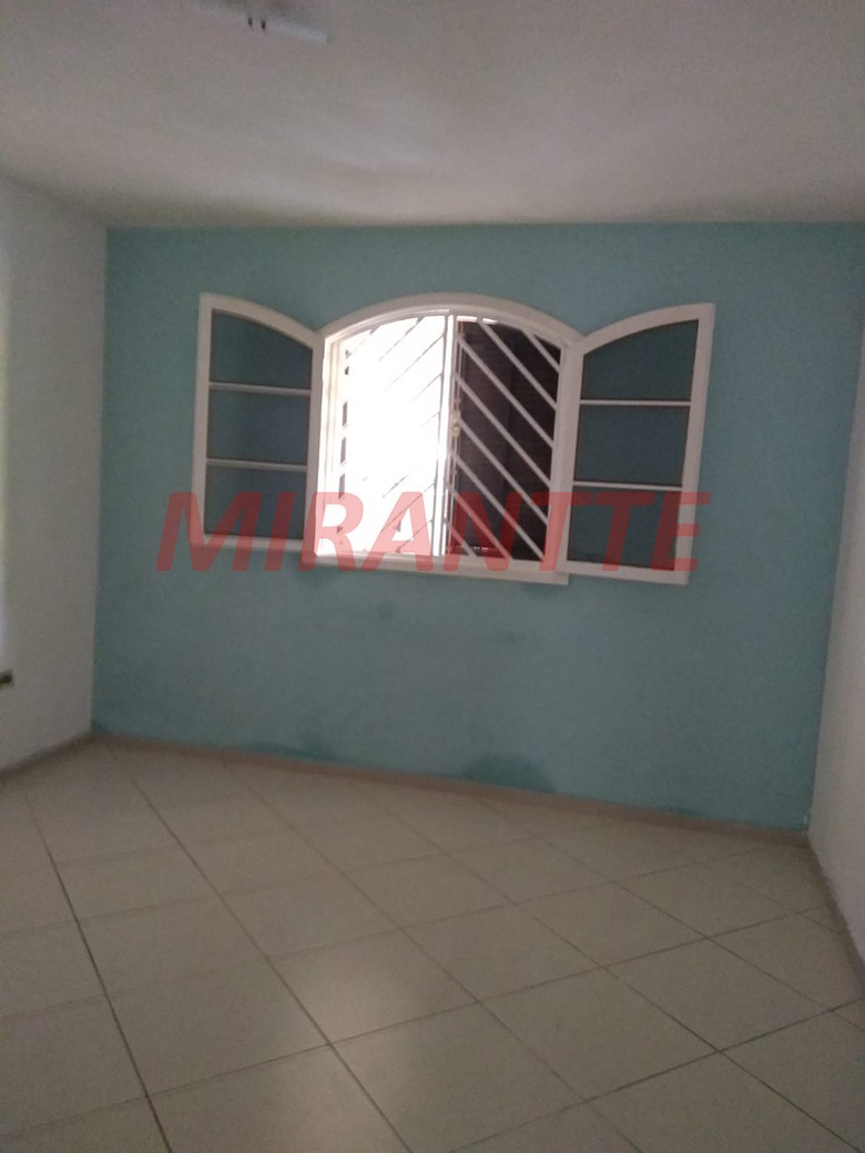 Sobrado de 240m² com 6 quartos em Parque Mandaqui