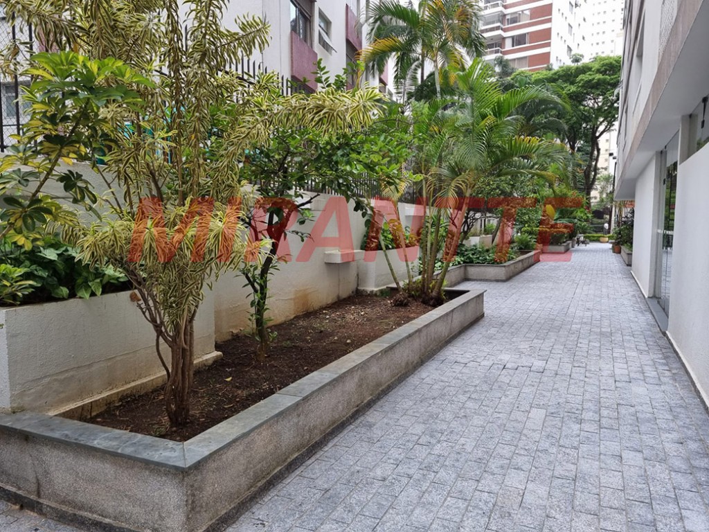 Apartamento de 234m² com 3 quartos em Higienópolis