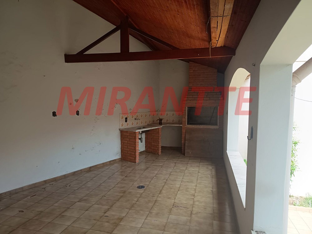Casa terrea de 280m² com 4 quartos em Jardim Virginia Bianca