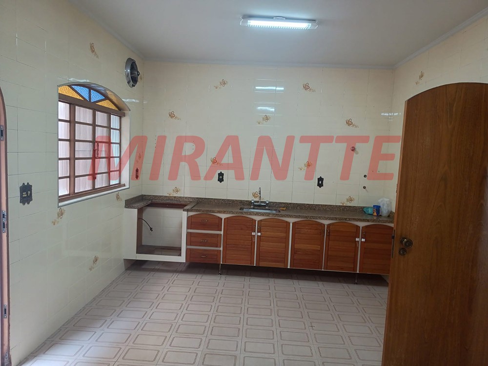 Casa terrea de 280m² com 4 quartos em Jardim Virginia Bianca