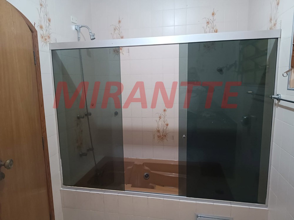 Casa terrea de 280m² com 4 quartos em Jardim Virginia Bianca