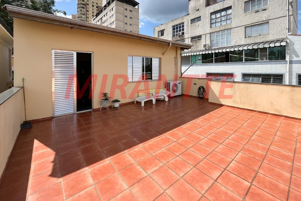 Sobrado de 160m² com 4 quartos em Jardim São Paulo