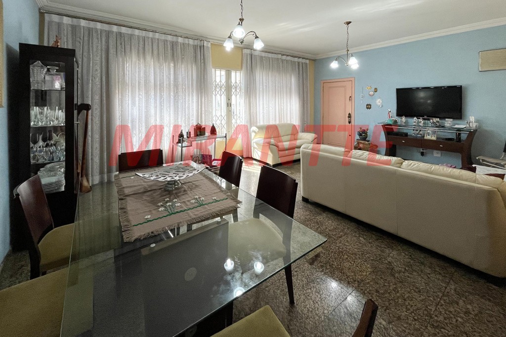 Sobrado de 160m² com 4 quartos em Jardim São Paulo