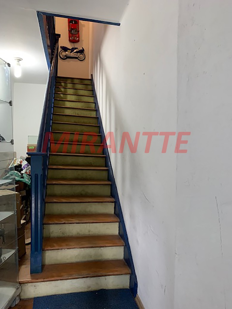Comercial de 110m² em Santana