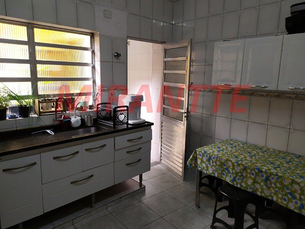 Sobrado de 186m² com 4 quartos em Parada Inglesa