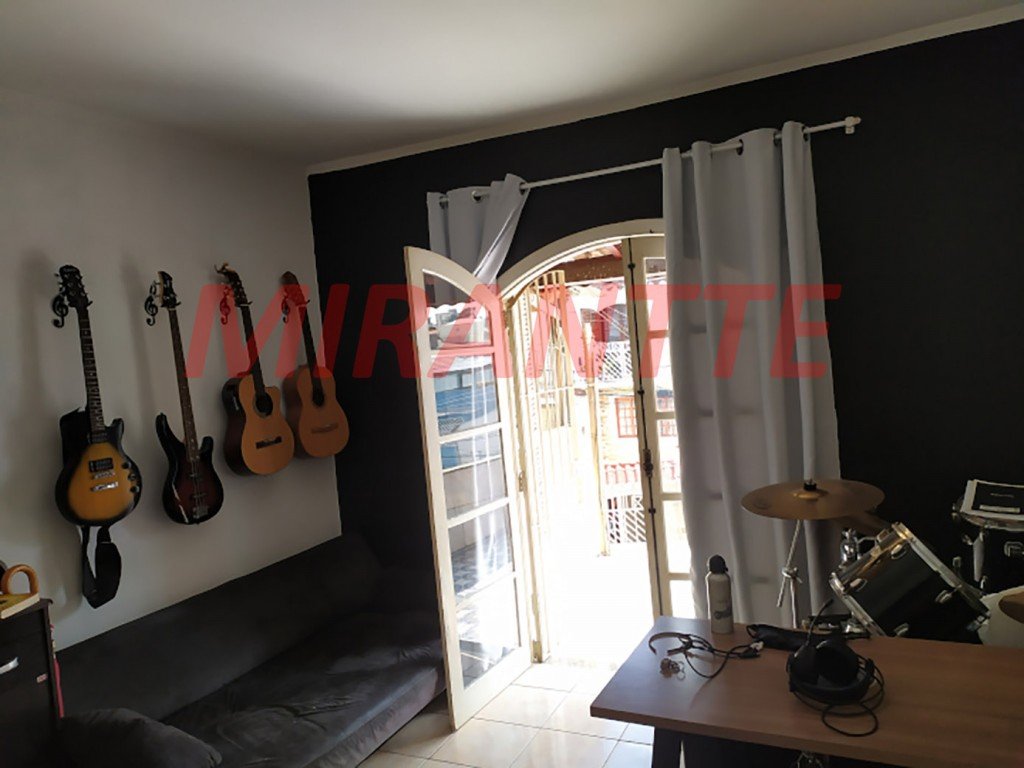 Sobrado de 186m² com 4 quartos em Parada Inglesa
