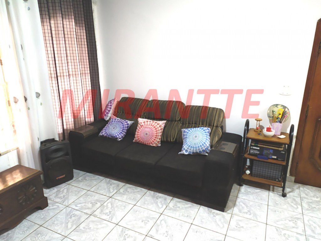 Sobrado de 186m² com 4 quartos em Parada Inglesa