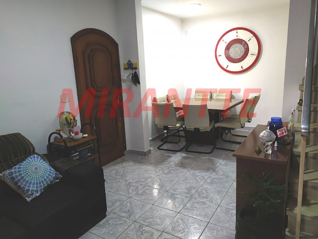 Sobrado de 186m² com 4 quartos em Parada Inglesa