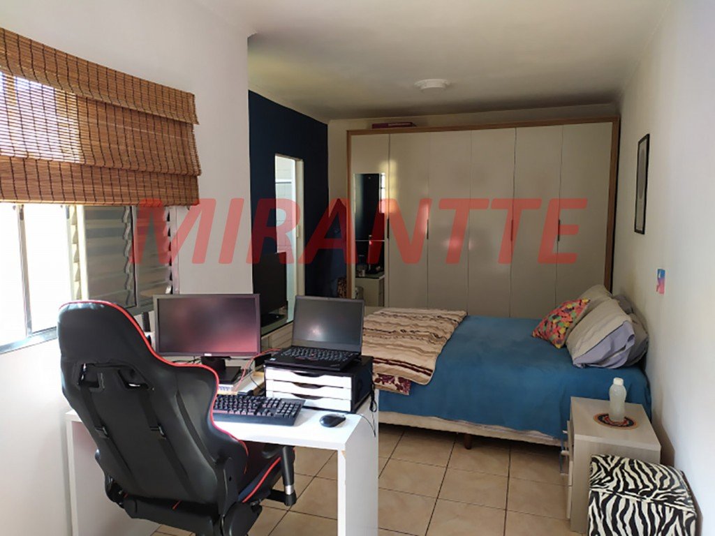 Sobrado de 186m² com 4 quartos em Parada Inglesa