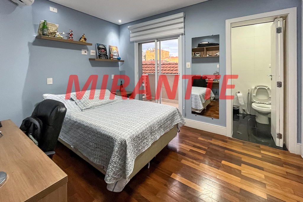 Sobrado de 287m² com 4 quartos em Jardim França