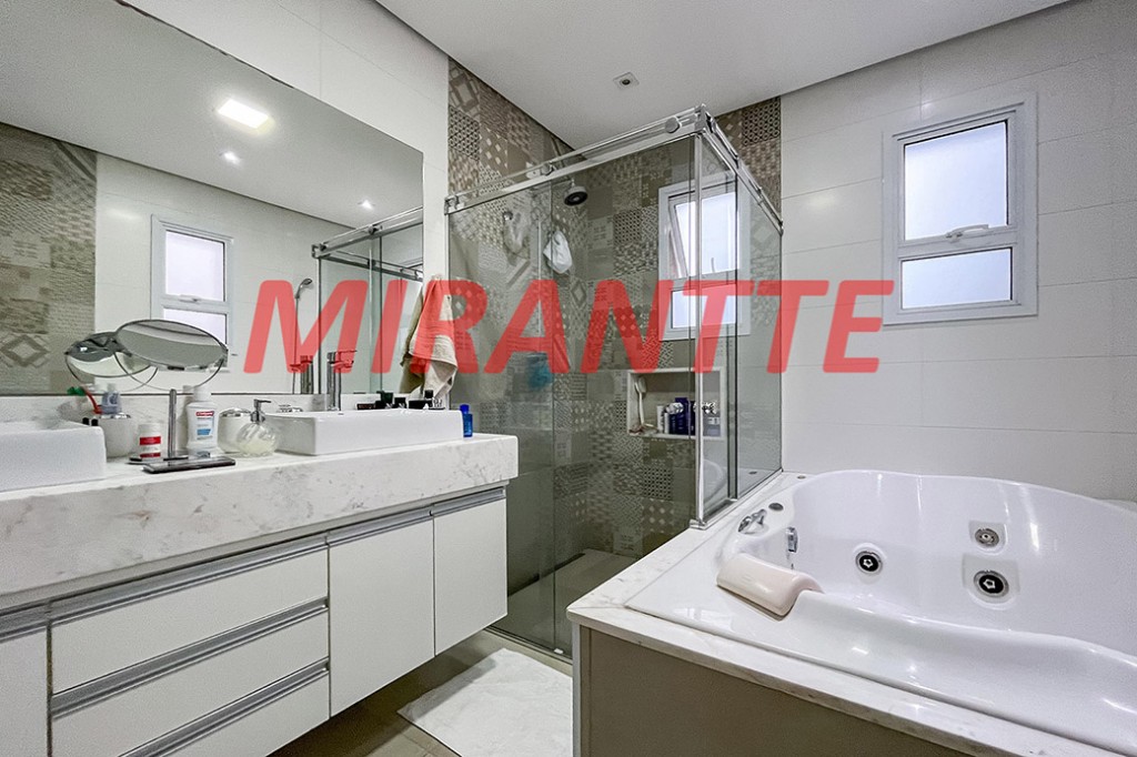 Sobrado de 287m² com 4 quartos em Jardim França