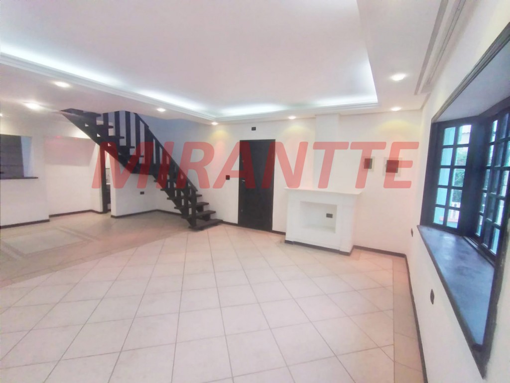 Sobrado de 286m² com 3 quartos em Jardim Rosa de Franca
