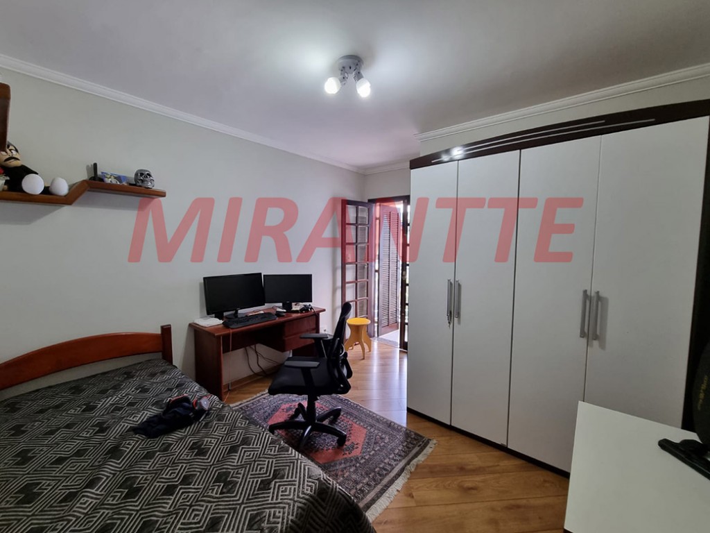 Sobrado de 340m² com 4 quartos em Jardim Consolata