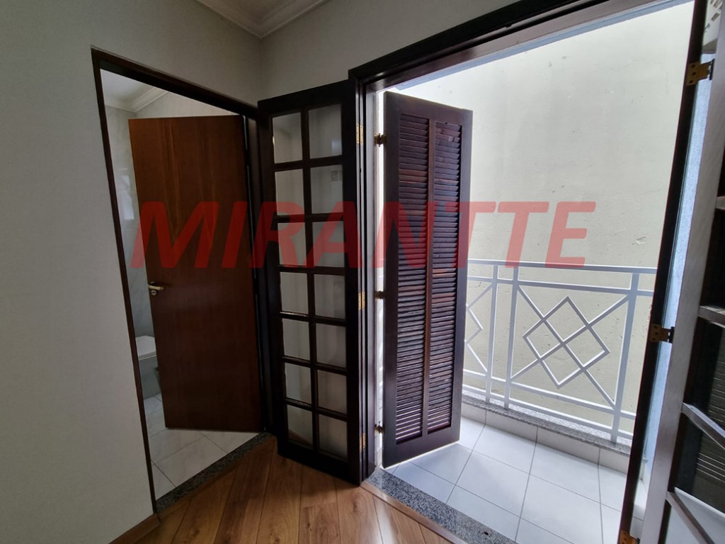Sobrado de 340m² com 4 quartos em Jardim Consolata