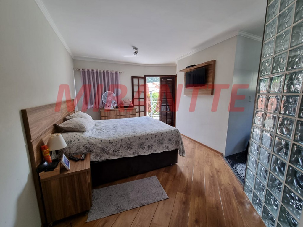 Sobrado de 340m² com 4 quartos em Jardim Consolata