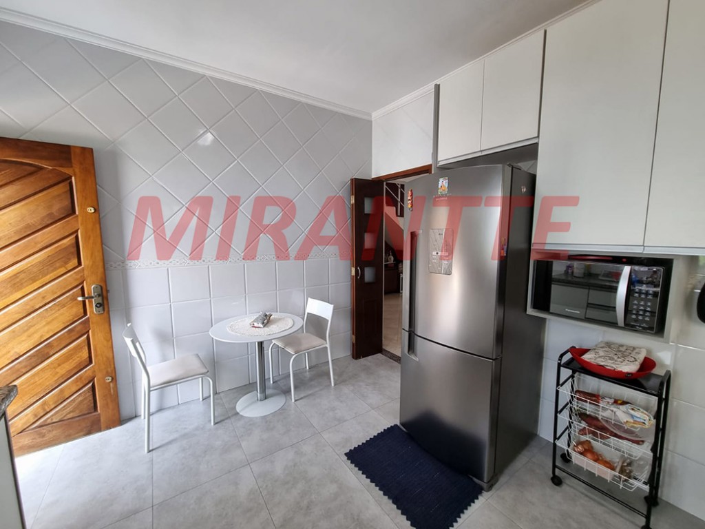 Sobrado de 340m² com 4 quartos em Jardim Consolata