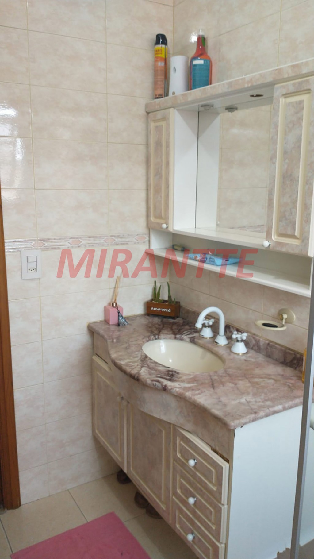 Sobrado de 166m² com 3 quartos em Vila Ester