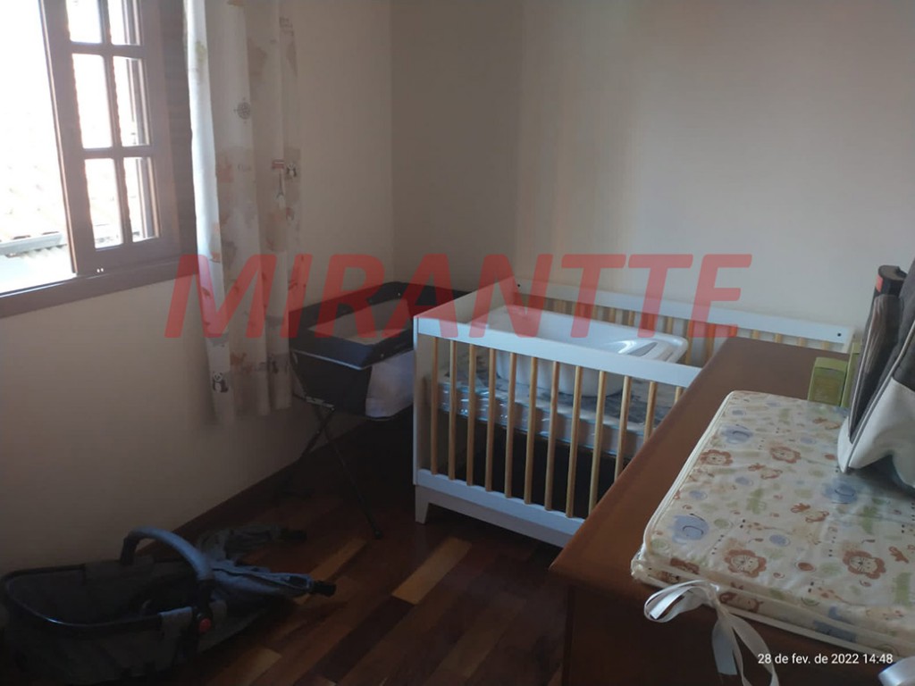 Sobrado de 166m² com 3 quartos em Vila Ester
