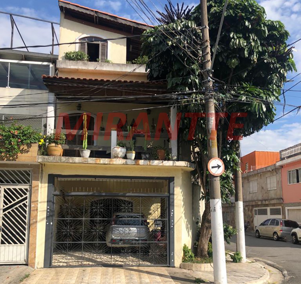 Sobrado de 162m² com 4 quartos em Vila Maria