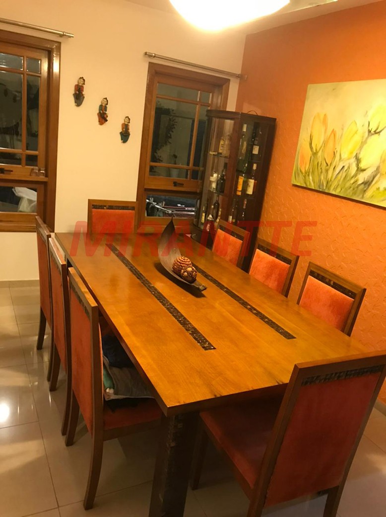 Sobrado de 432m² com 4 quartos em Jardim São Judas Tadeu