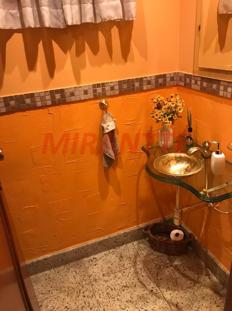 Sobrado de 432m² com 4 quartos em Jardim São Judas Tadeu
