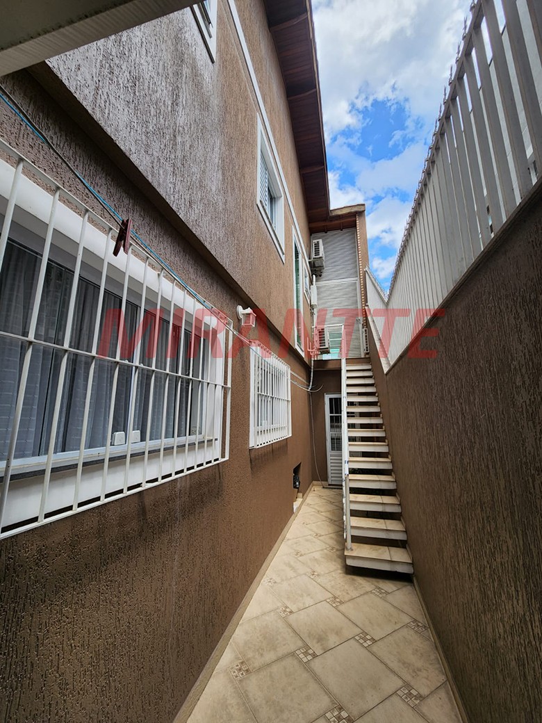 Sobrado de 103m² com 3 quartos em Imirim