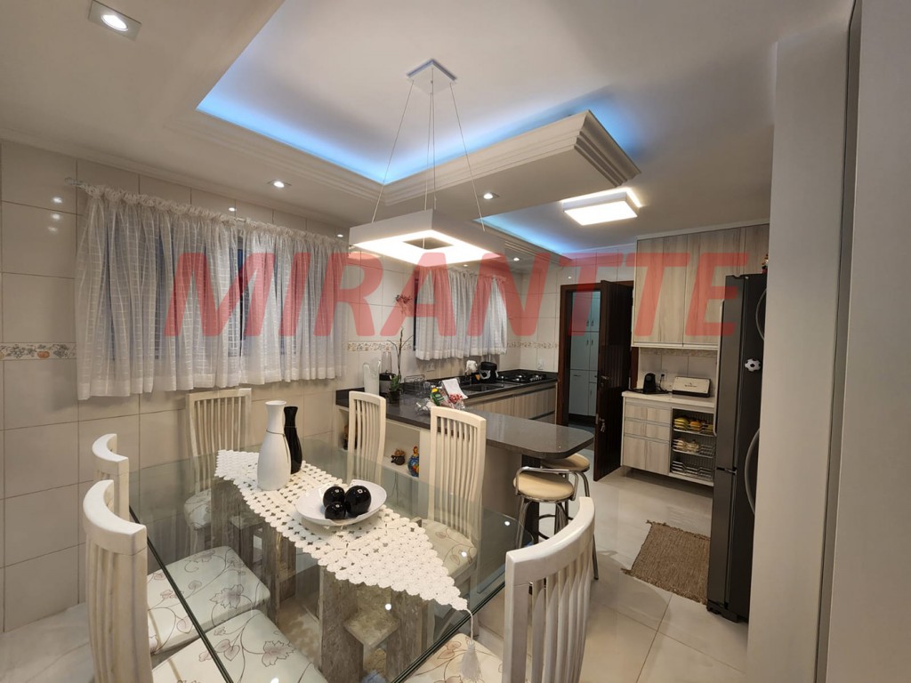 Sobrado de 103m² com 3 quartos em Imirim