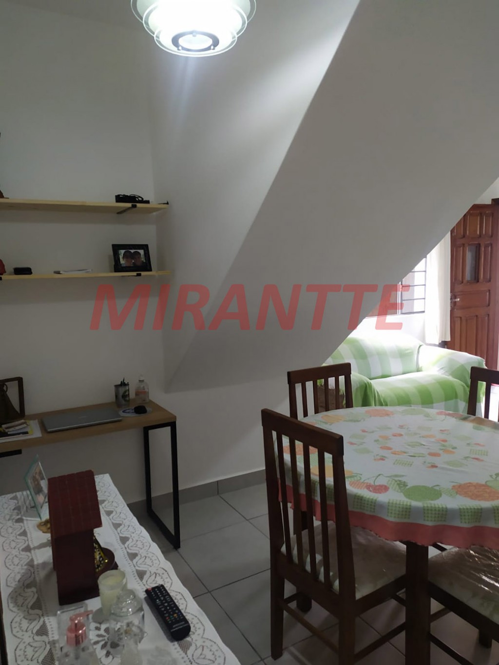 Sobrado de 208m² com 4 quartos em Casa Verde