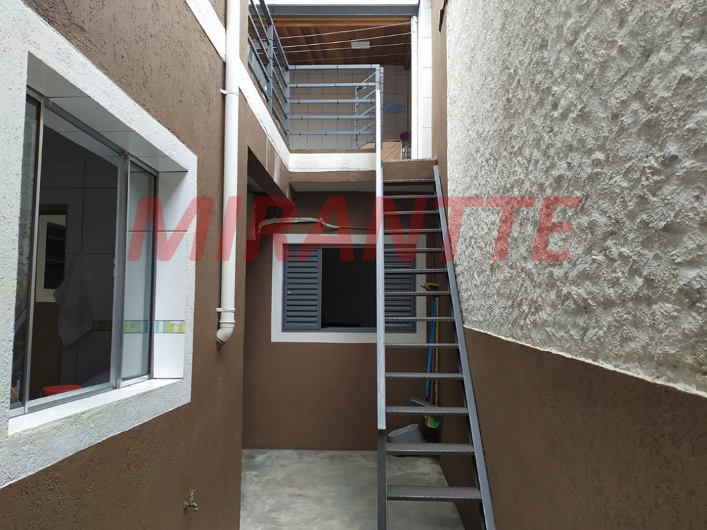Sobrado de 208m² com 4 quartos em Casa Verde