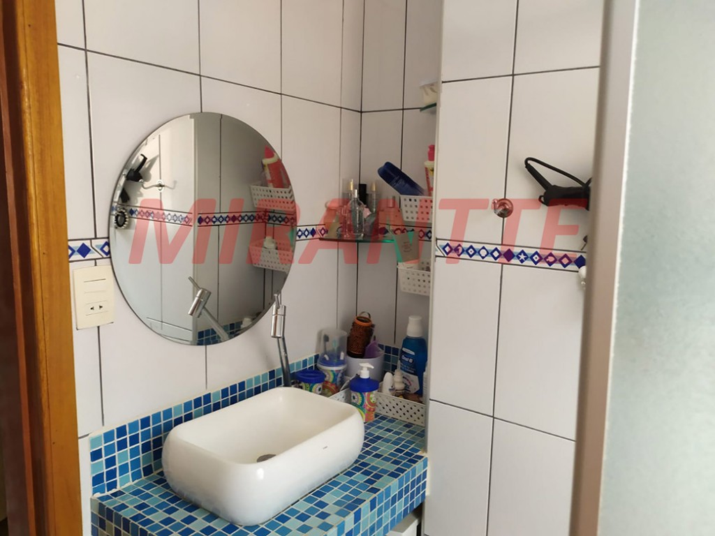 Sobrado de 208m² com 4 quartos em Casa Verde