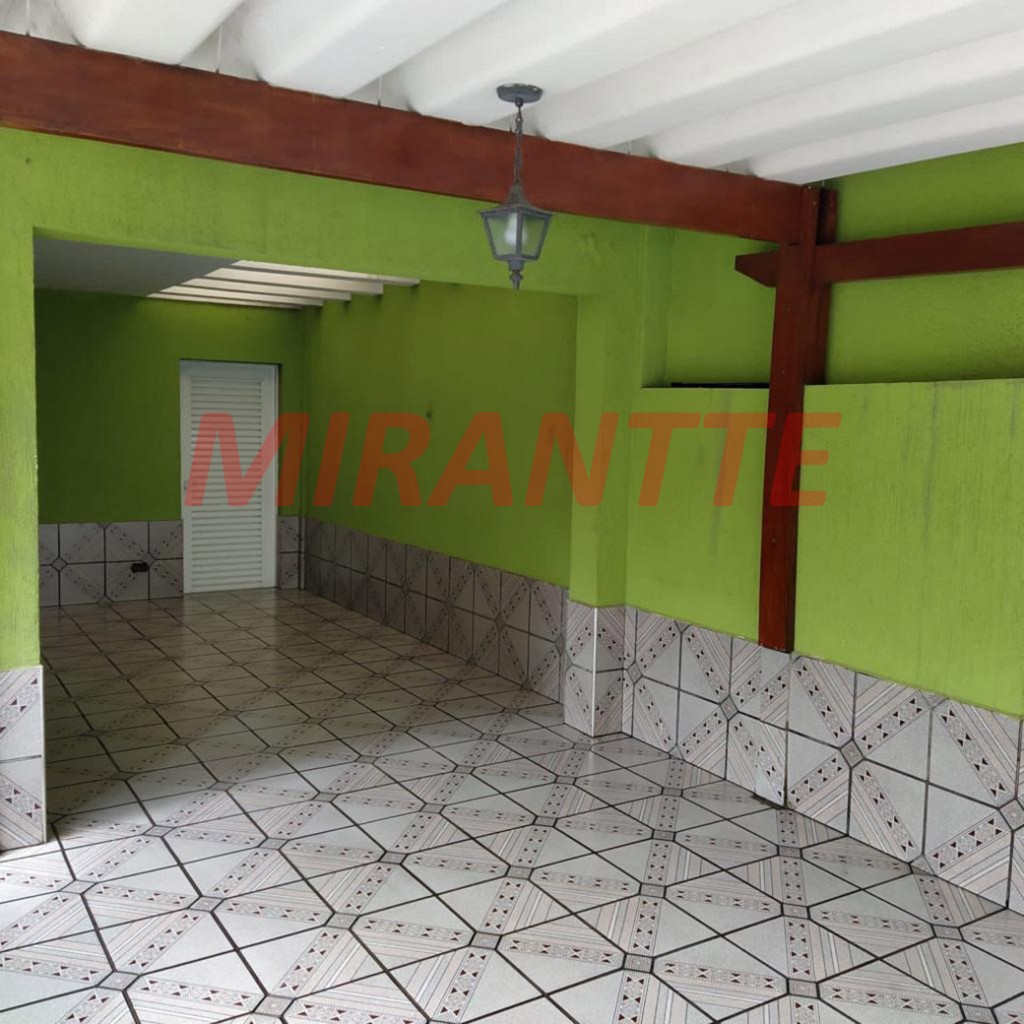 Sobrado de 172m² com 3 quartos em Santana