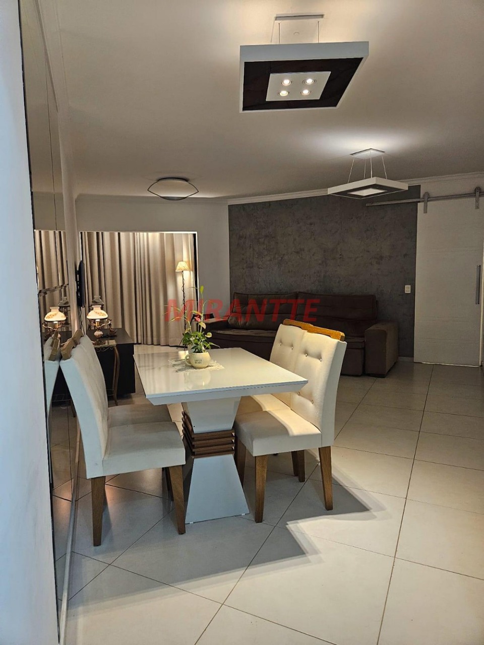 Apartamento de 106m² com 3 quartos em Santana