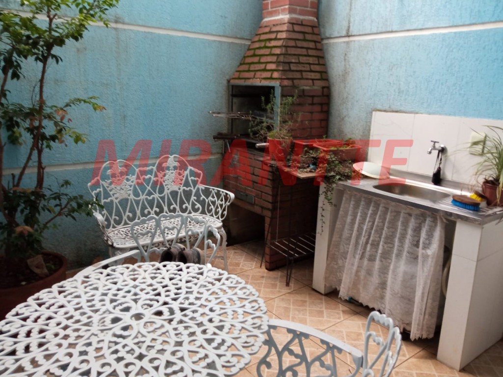 Sobrado de 142m² com 3 quartos em Parada Inglesa