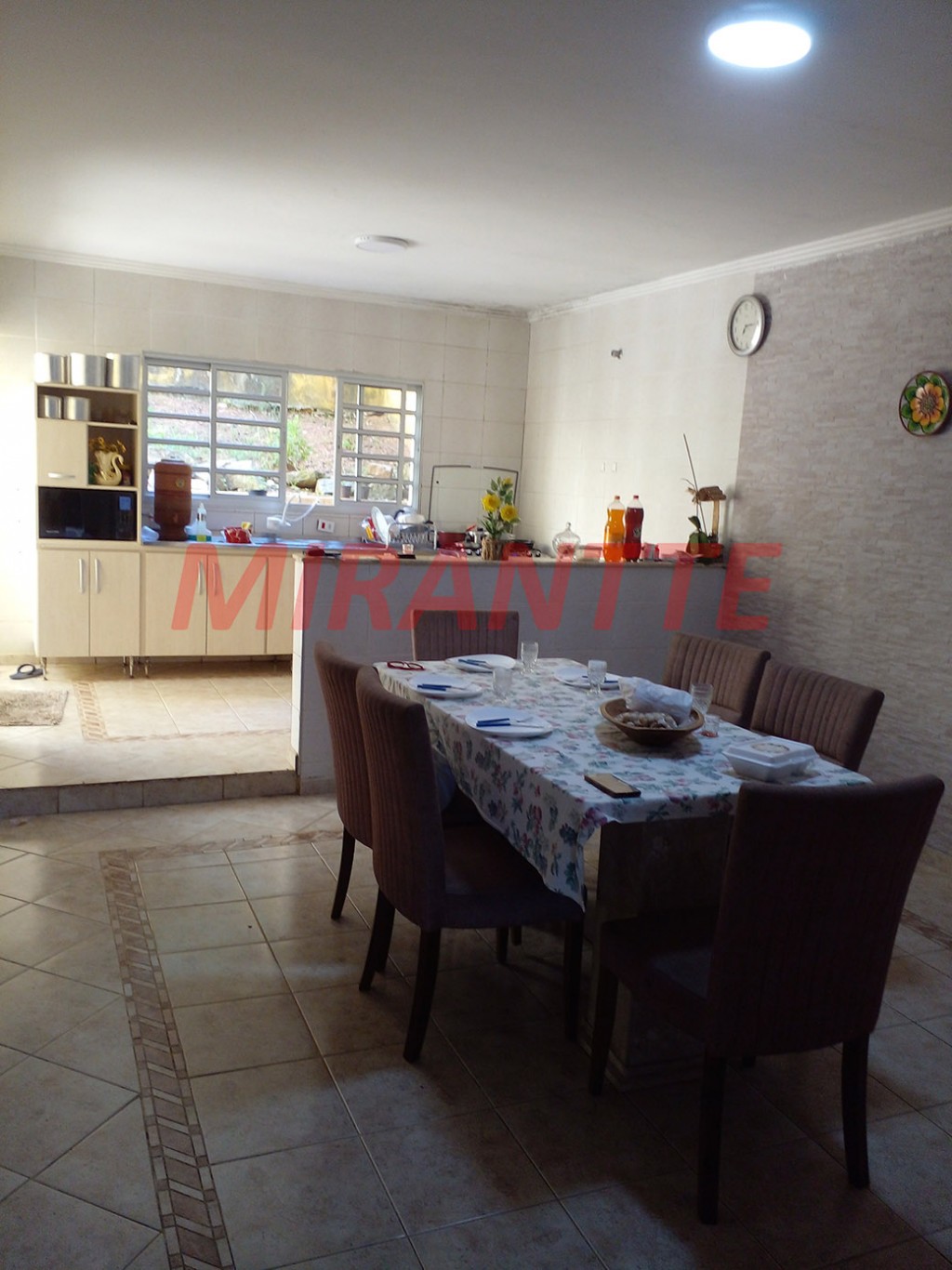 Sobrado de 382m² com 5 quartos em Serra Da Cantareira