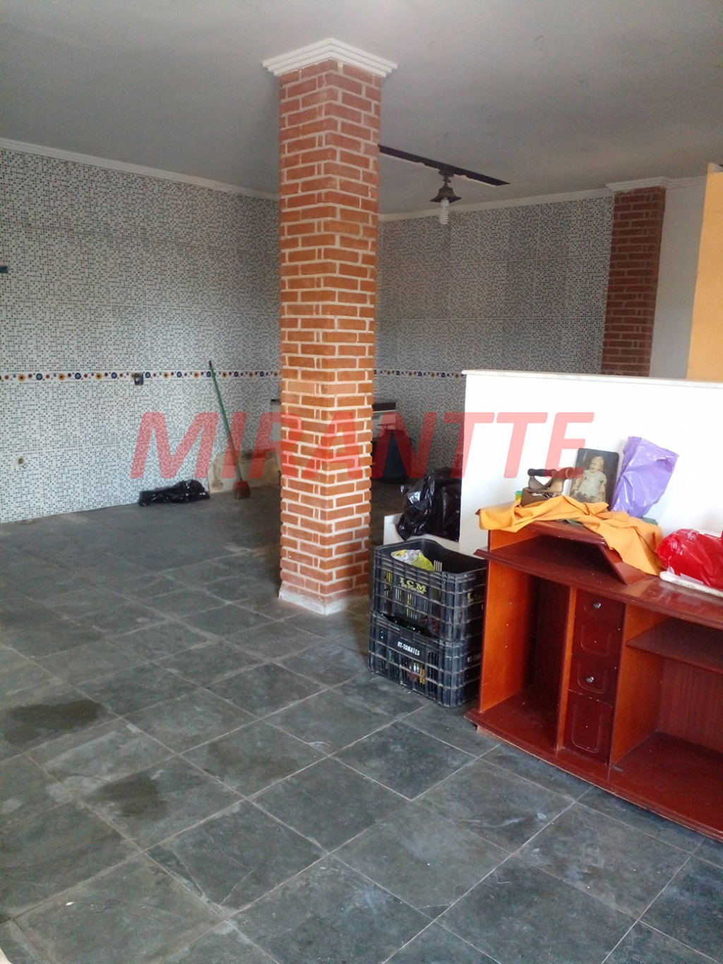 Sobrado de 382m² com 5 quartos em Serra Da Cantareira