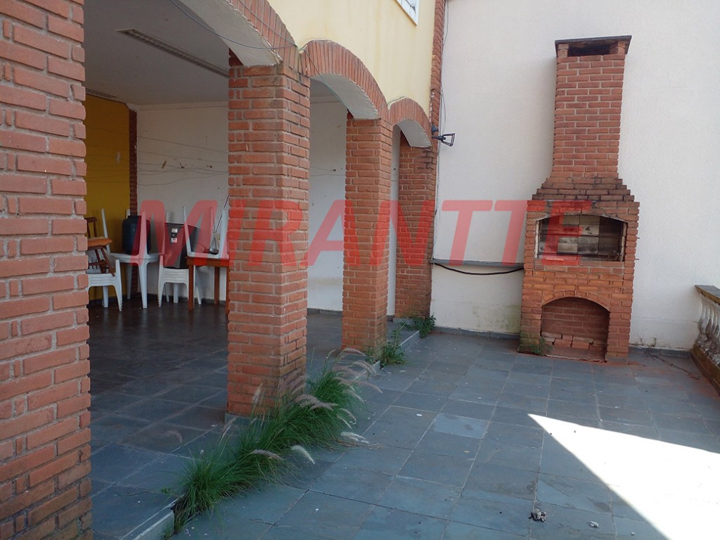 Sobrado de 382m² com 5 quartos em Serra Da Cantareira