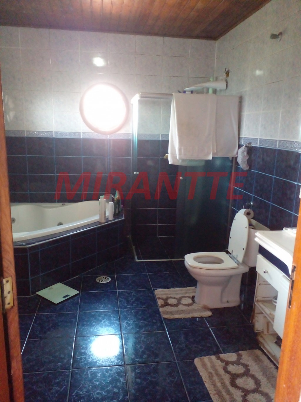 Sobrado de 382m² com 5 quartos em Serra Da Cantareira