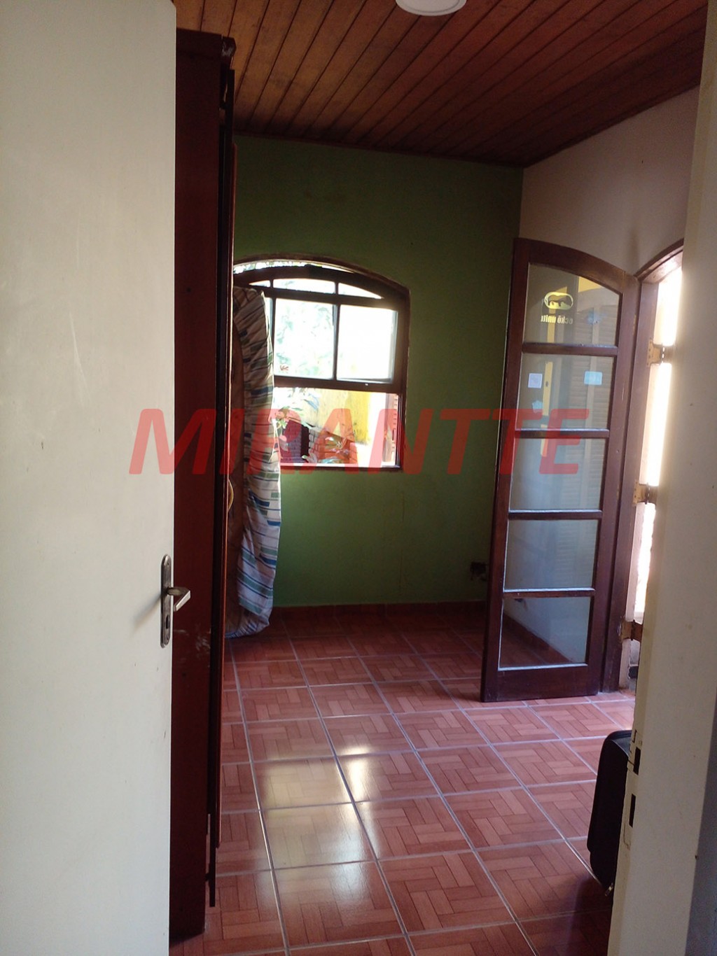 Sobrado de 382m² com 5 quartos em Serra Da Cantareira