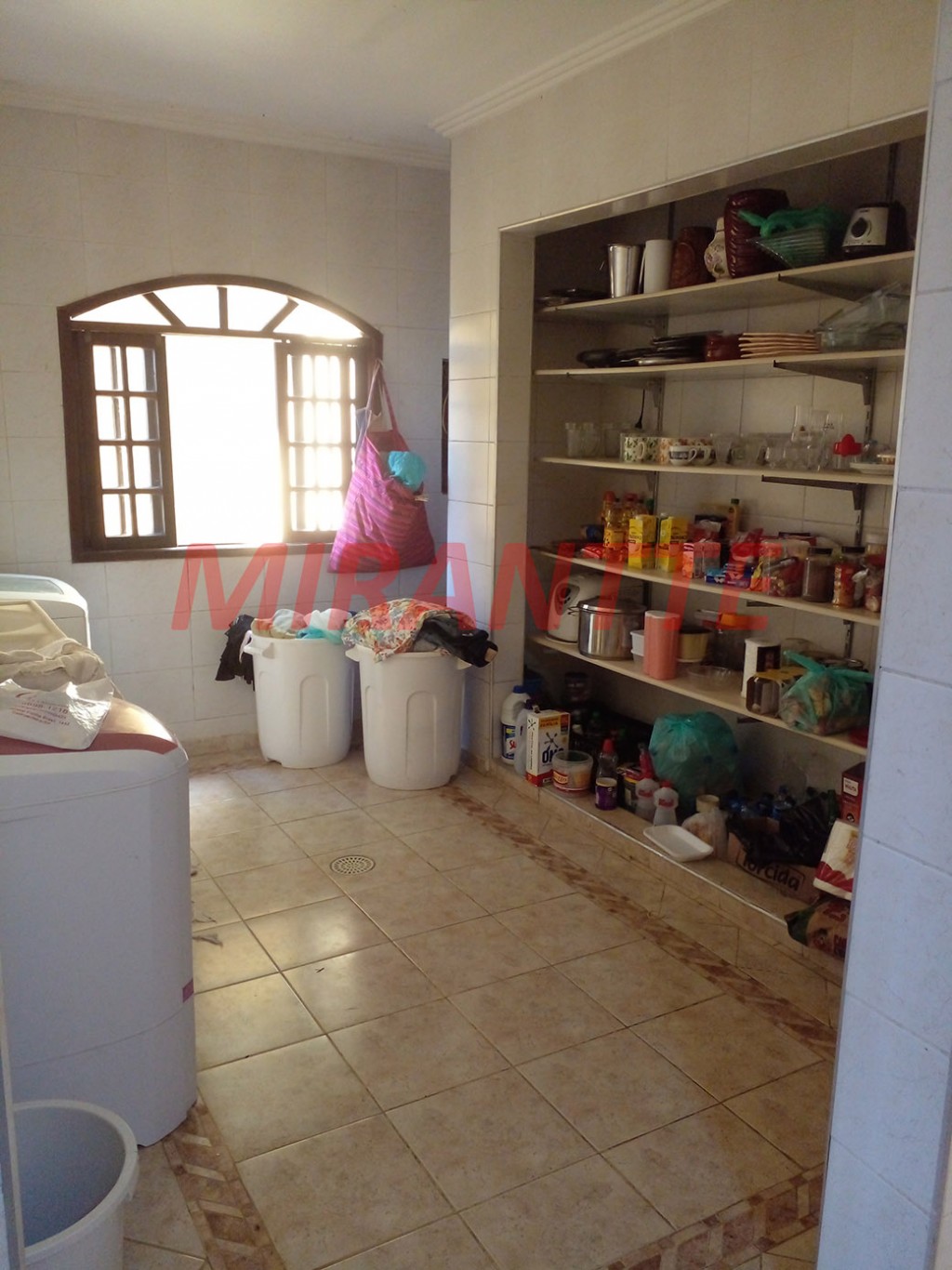 Sobrado de 382m² com 5 quartos em Serra Da Cantareira