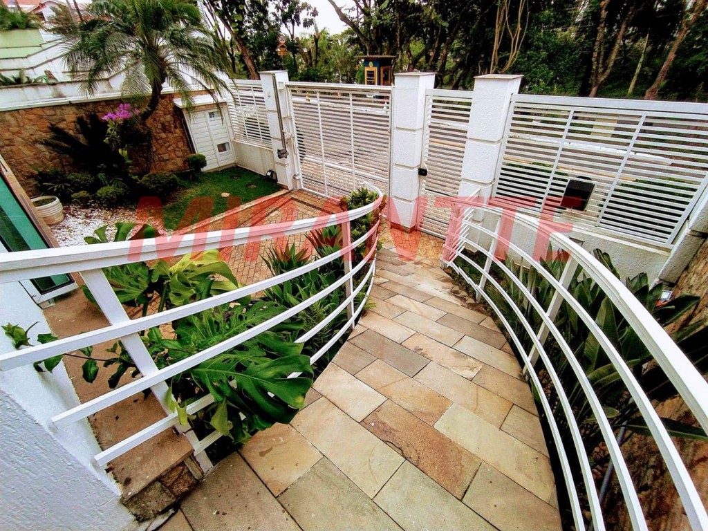 Sobrado de 364m² com 3 quartos em Jardim França