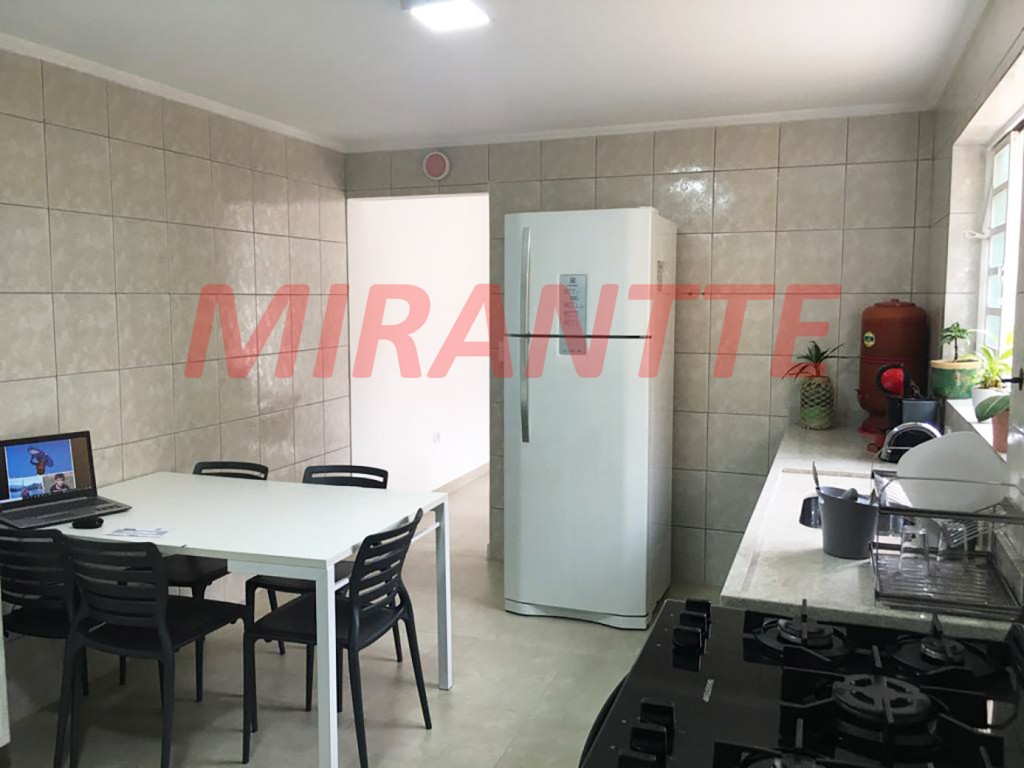 Sobrado de 153m² com 5 quartos em Vila Gustavo