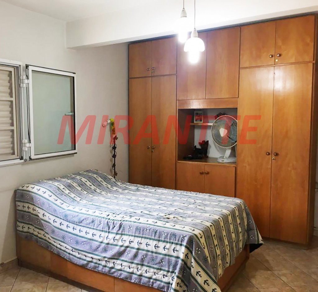 Sobrado de 153m² com 5 quartos em Vila Gustavo