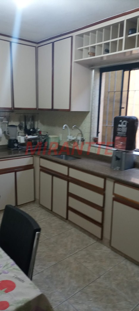 Sobrado de 120m² com 2 quartos em Jardim Tremembé