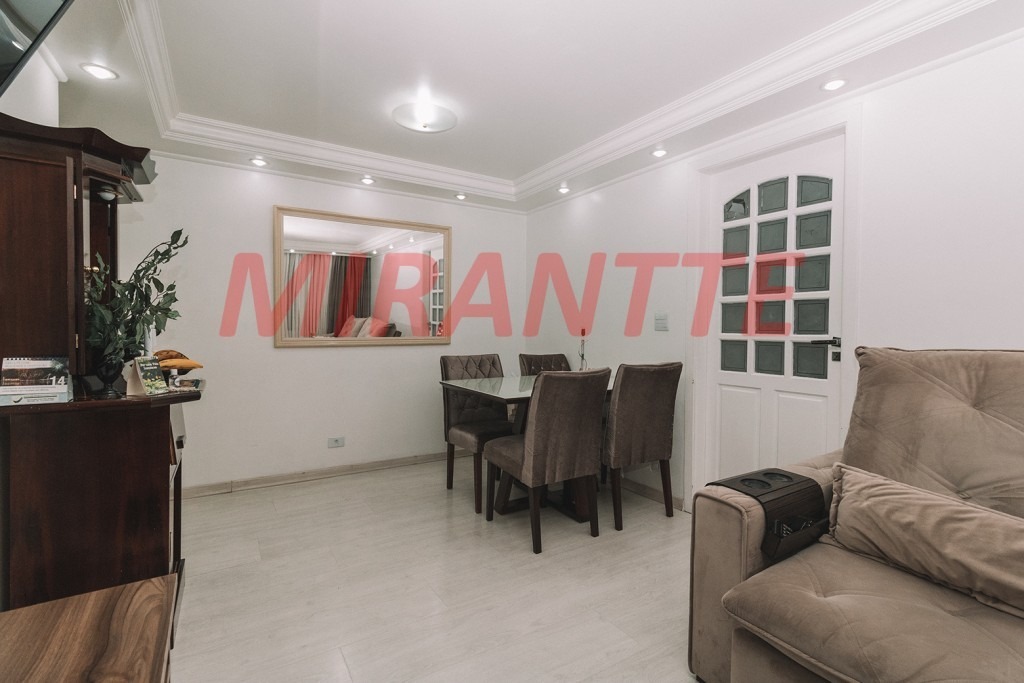 Apartamento de 77m² com 3 quartos em Santana